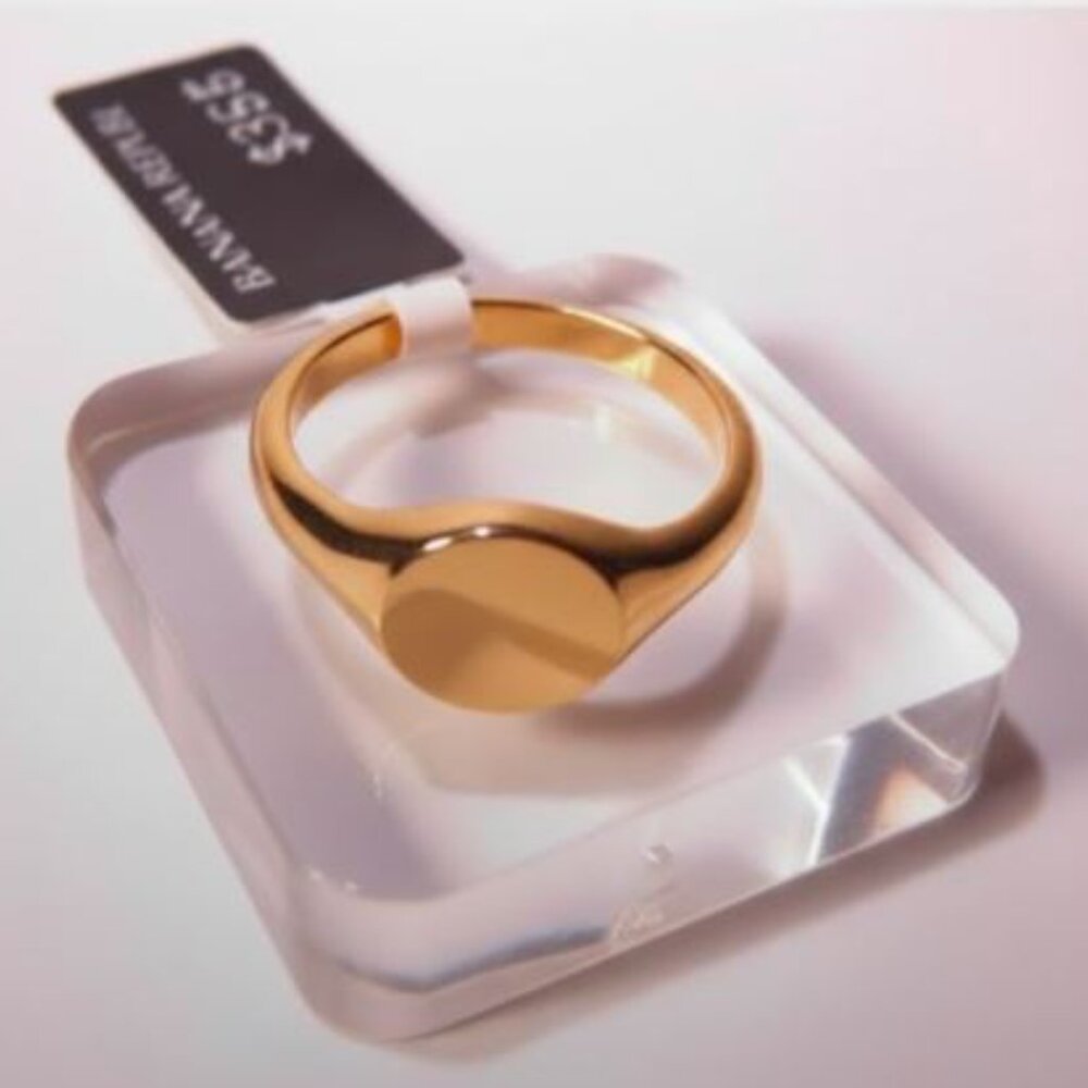 NWT Banana Republic Women's Gold Delicate Signet Ring Sz 38 Sz 5 6